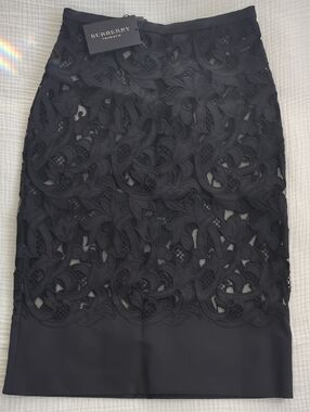 Burberry Prorsum Black Floral Lace Pencil Skirt